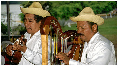 Mex-16.jpg - Duo mexicana