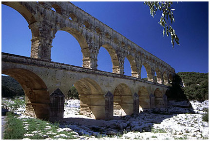 030_i_.jpg - Pont du Gard