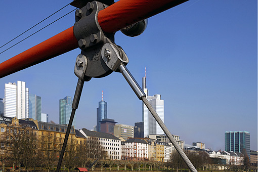 _GSP6135_X.jpg - Hochhäuser in Frankfurt/M vom Holbeinsteg aus gesehen