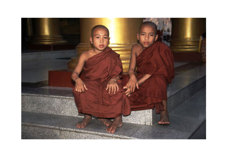 Burma_Zwei-Novizen.jpg - Zwei Novizen in Rangoon (Burma)