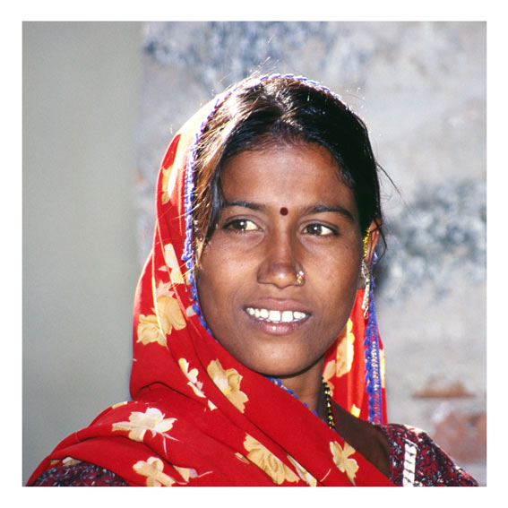 Indien_Lehrerin.jpg - Lehrerin einer Dorfschule in Sandri/Ranakpur (Indien)